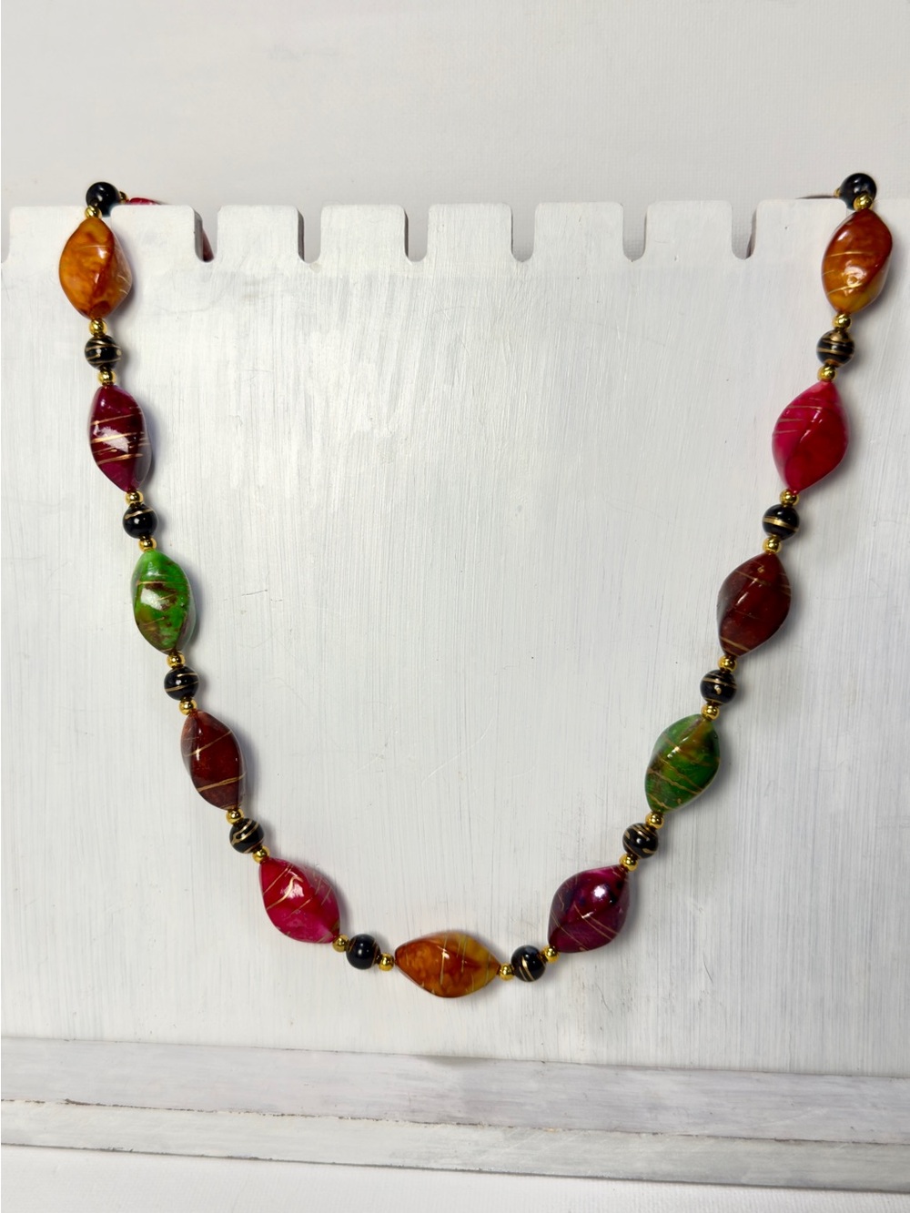 Multicolor acrylic jewel tone rich fall colored twisted oval bead necklace